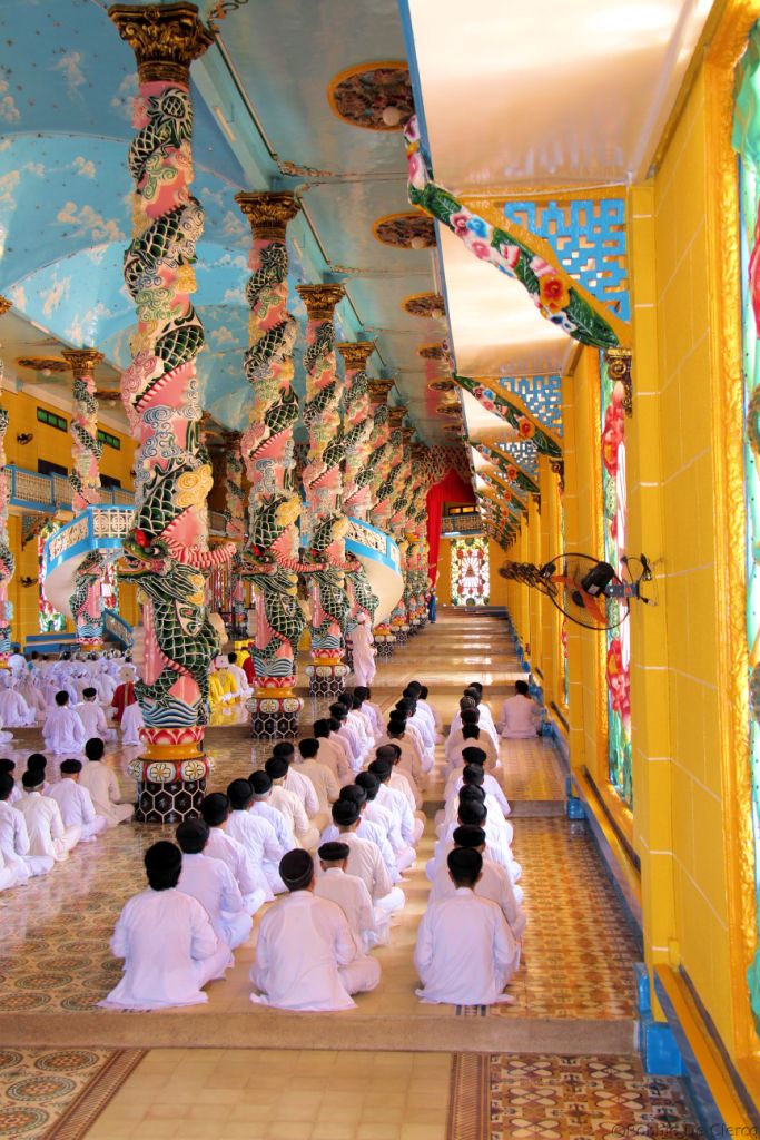 Cao Dai (8)