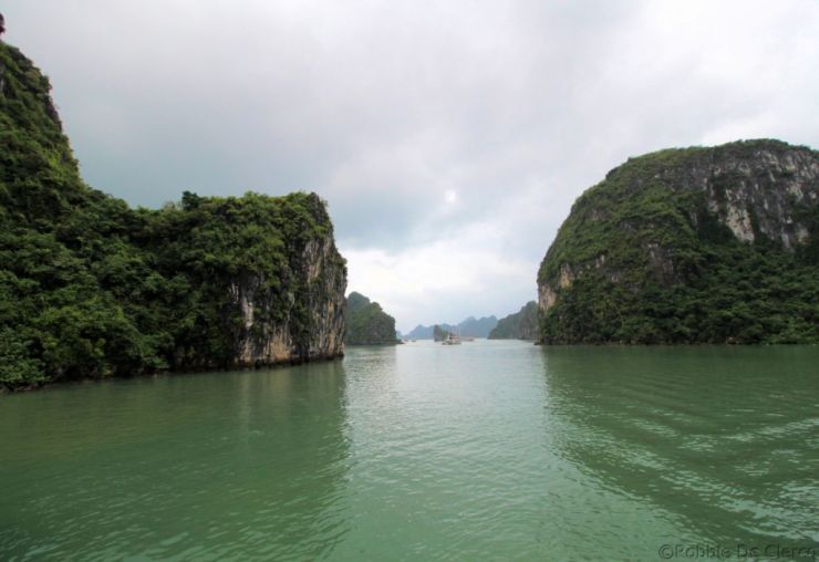 Ha Long Bay (3)