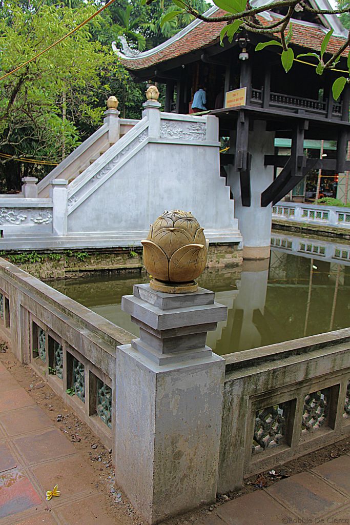 One Pillar Pagoda (3)