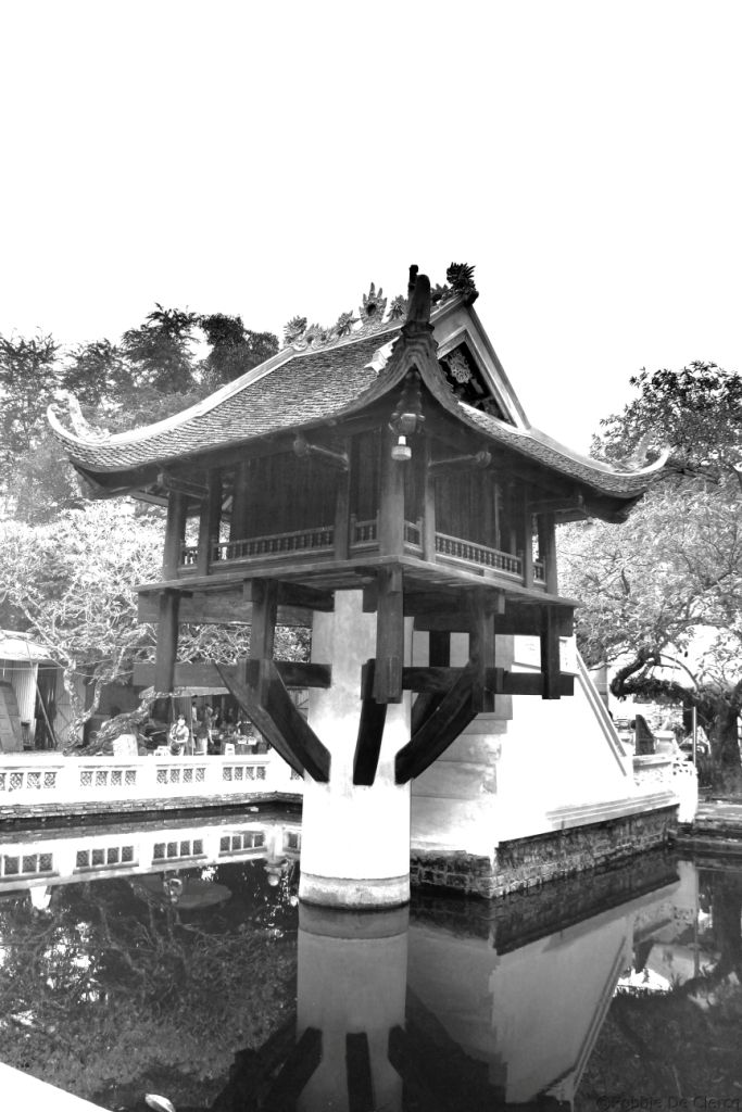 One Pillar Pagoda (8)