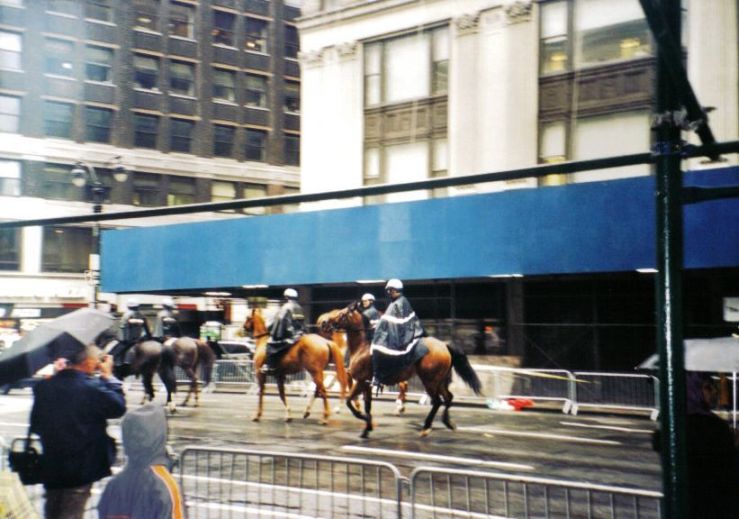 Agenten te paard op Broadway