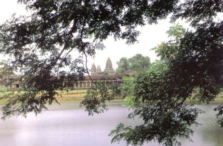 Angkor Wat 12