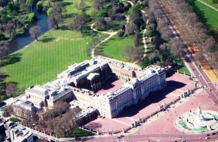 Buckingham Palace 10