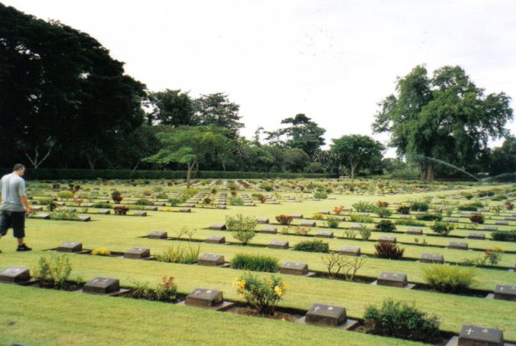 Chungkai-kerkhof 03