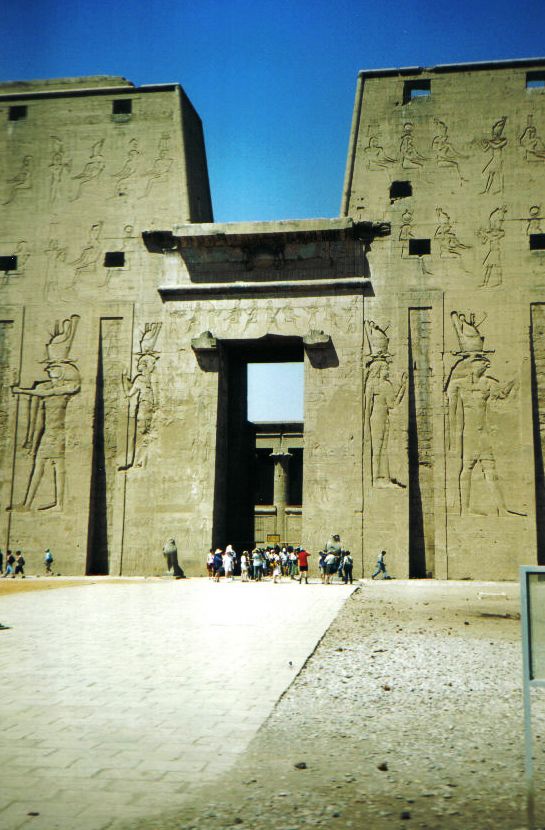 Edfu 02