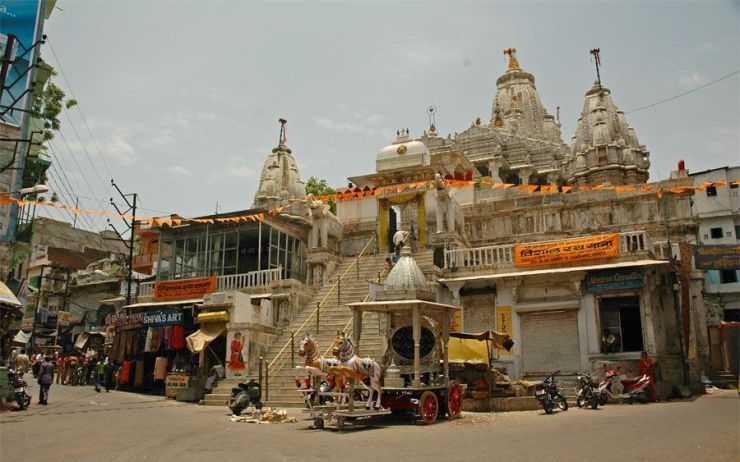 Jagdish-tempel 02