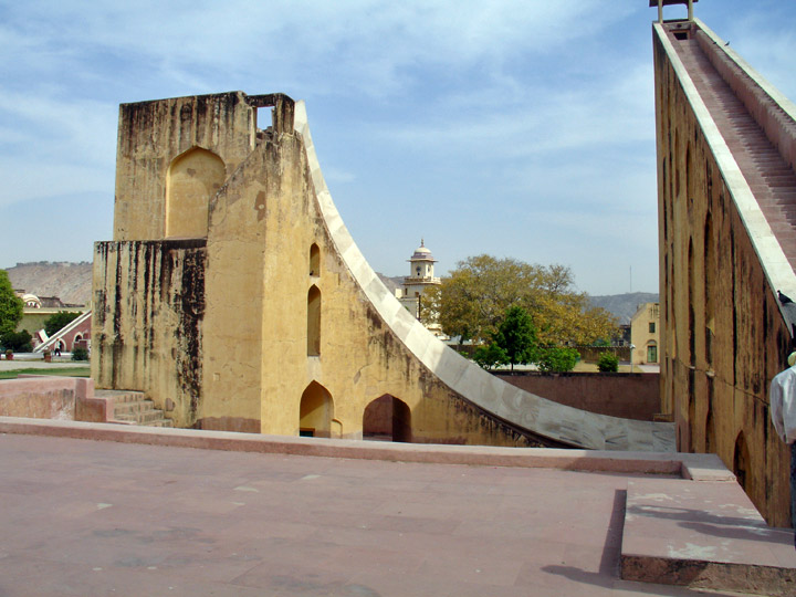 Jantar Mantar 24
