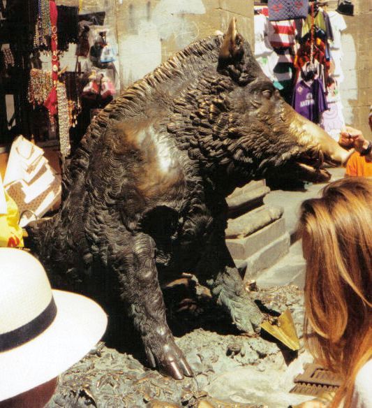 Loggia dei Lanzi 09 (mascotte)