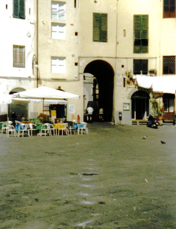 Lucca 02 (Piazza del Mercato)