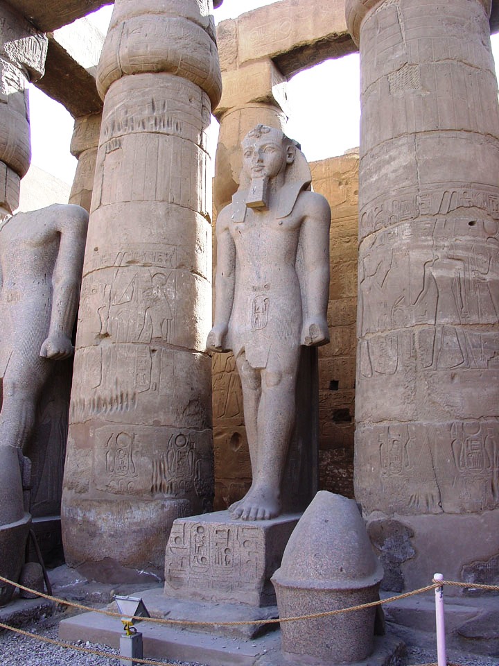 Luxor 07