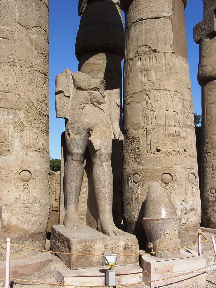 Luxor 08