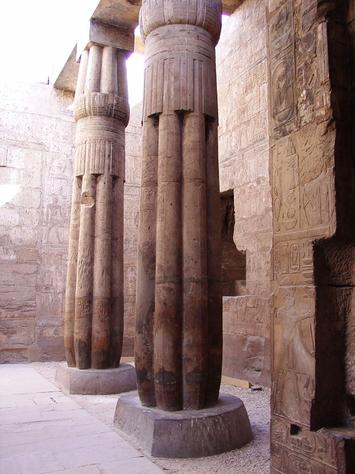 Luxor 09