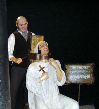 Mme Tussaud Chamber of horrors 10