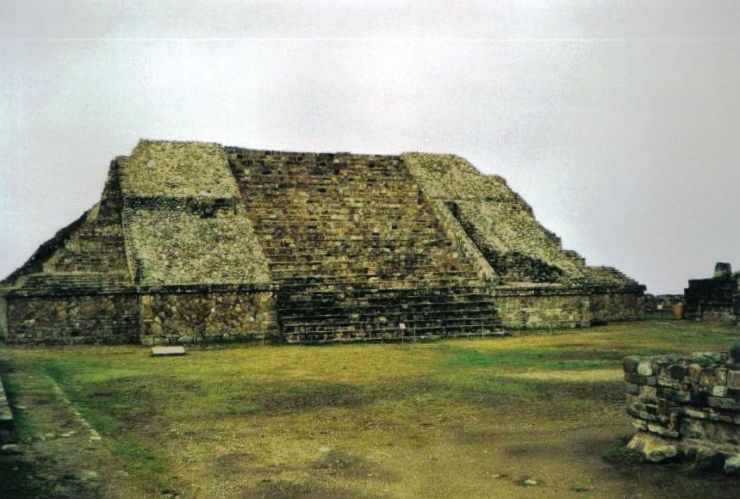 Monte Alban 03