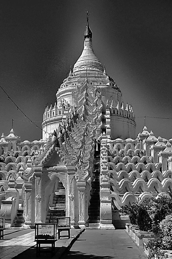 Mya Thein Dan-pagode (3)