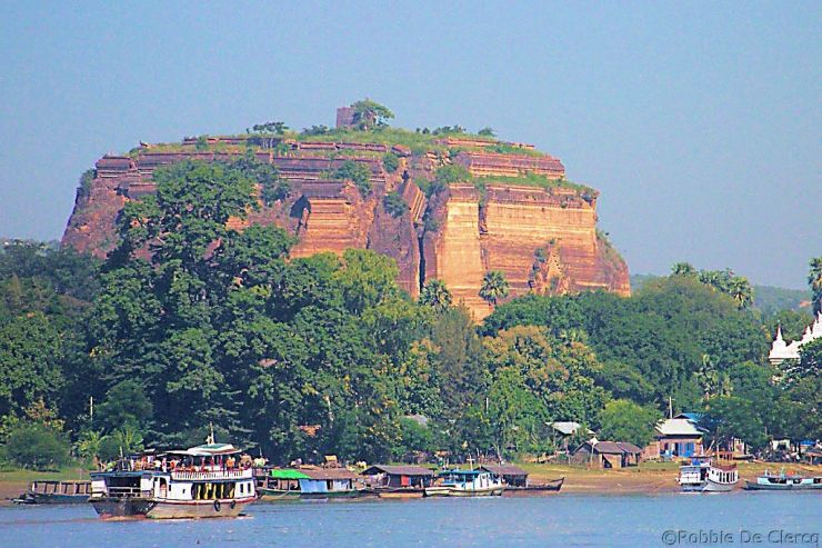 Onvoltooide obelisk (3)