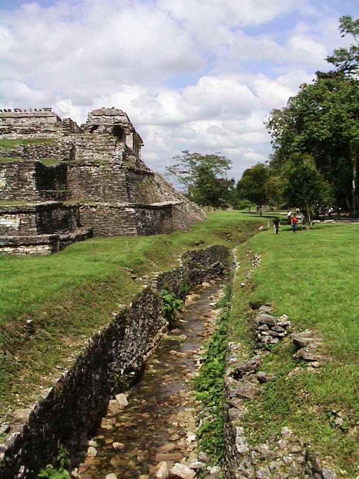 Palenque 35