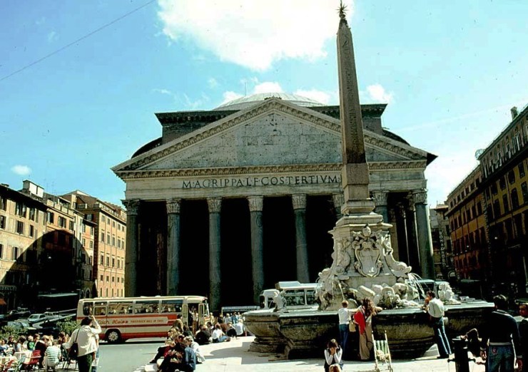 Pantheon 01