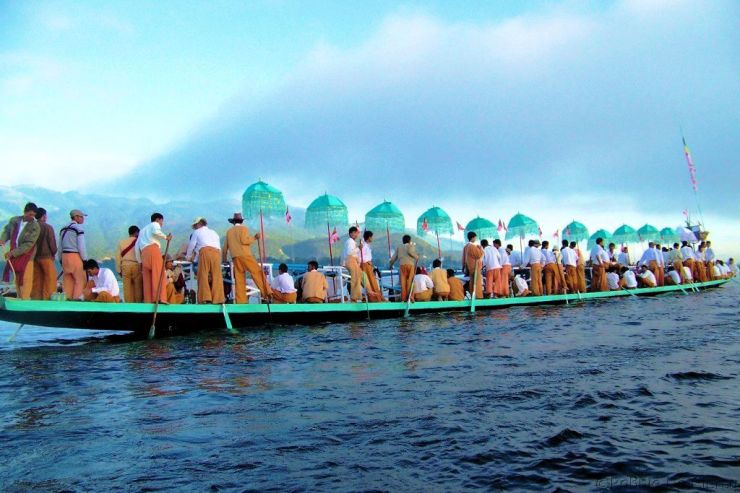 Phaung Daw U-festival (3)