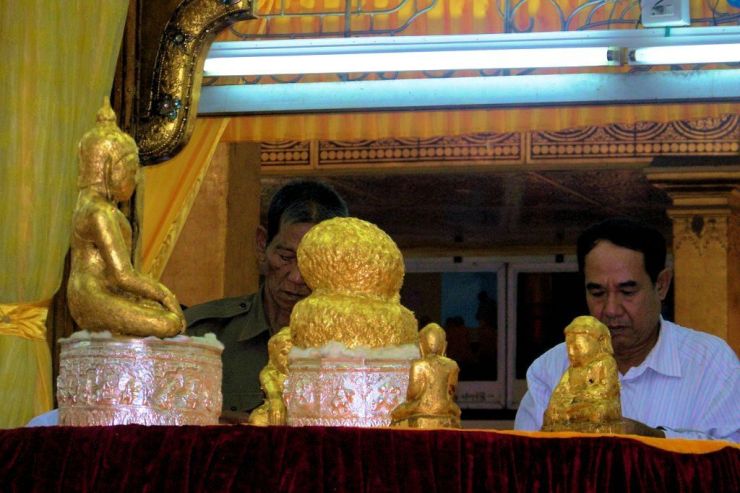 Phaung Daw U Kyaung (2)