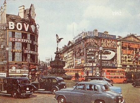 Piccadilly Circus 14