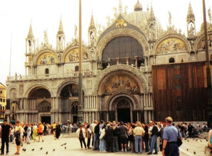 San Marcobasiliek 01