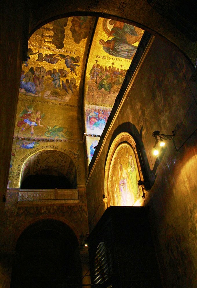 San Marcobasiliek 14