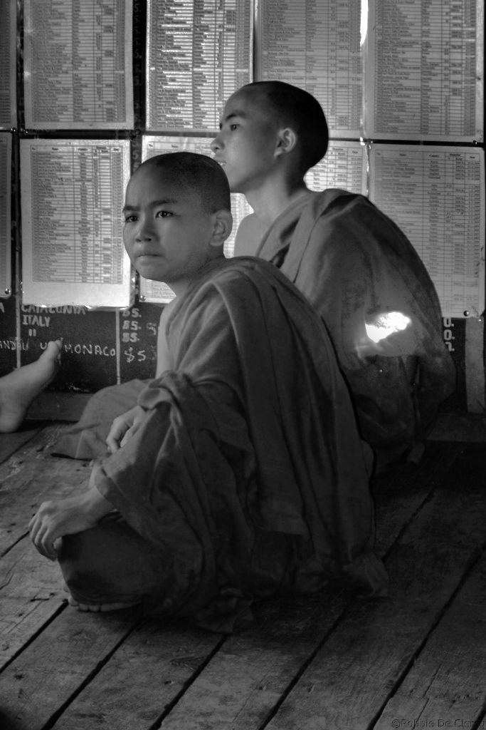 Shwe Yaungwhe Kyaung (12)