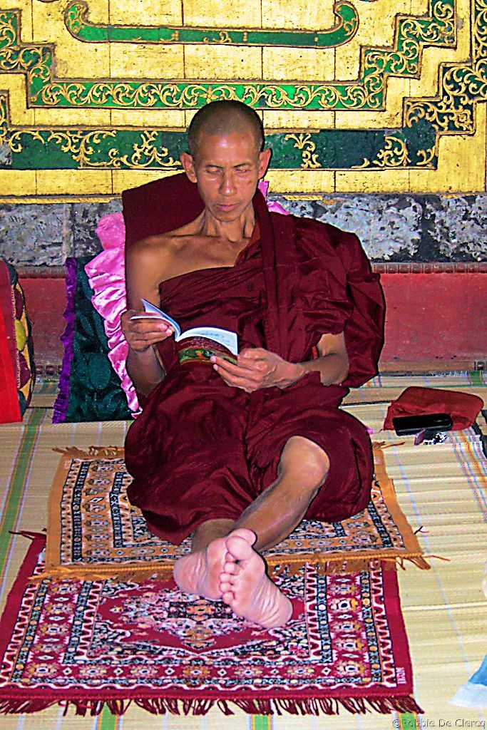 Shwe Yaungwhe Kyaung (9)