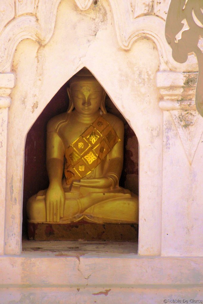 Shwe Zi Gone-pagode (16)