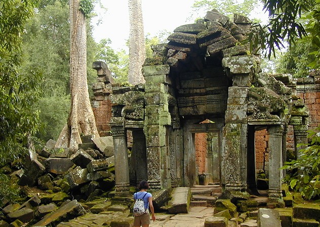 Ta Phrom 21