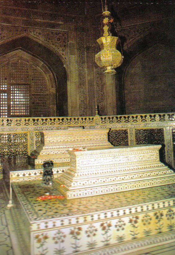 Taj Mahal 15
