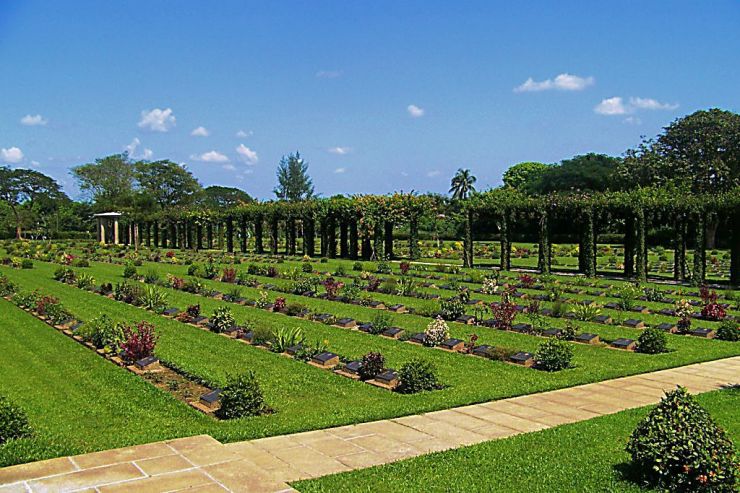 Taukkyan War Cemetery (6)