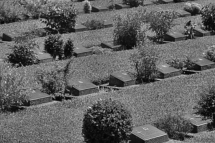 Taukkyan War Cemetery (8)
