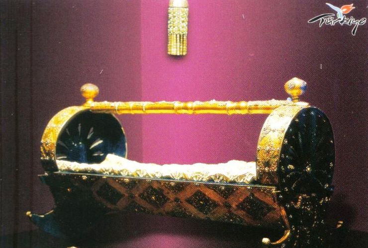 Topkapi-paleis 16 (gouden wieg van de sultan)