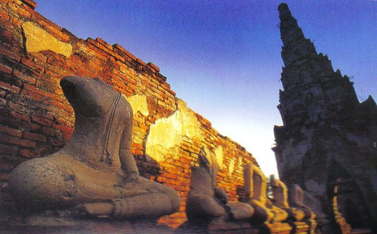 Wat Chai Watthanaram 03