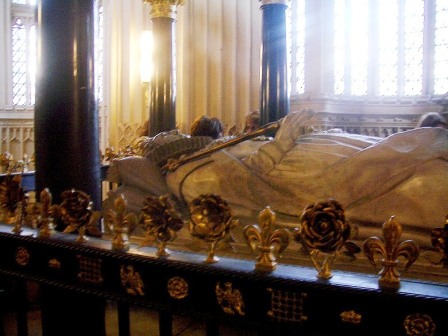 Westminster Abbey 29 (tombe van Elisabeth I)