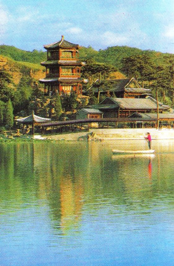 Zomerpaleis 01 (Gouden Heuvel)