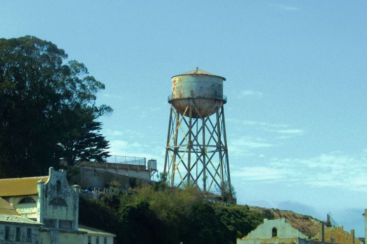 Alcatraz (15)