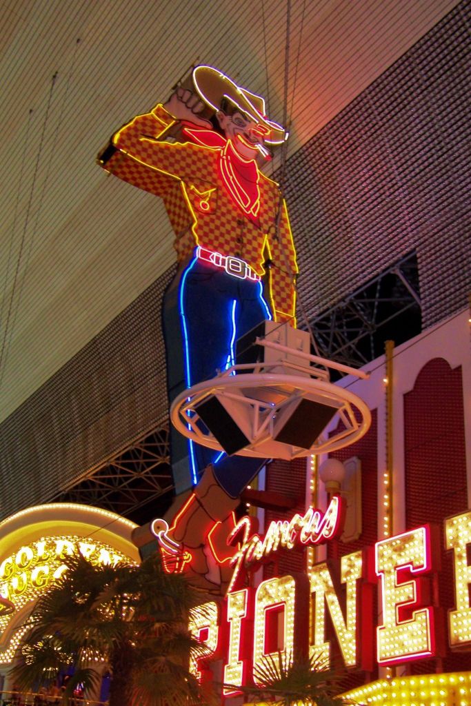 Fremont Street (5)