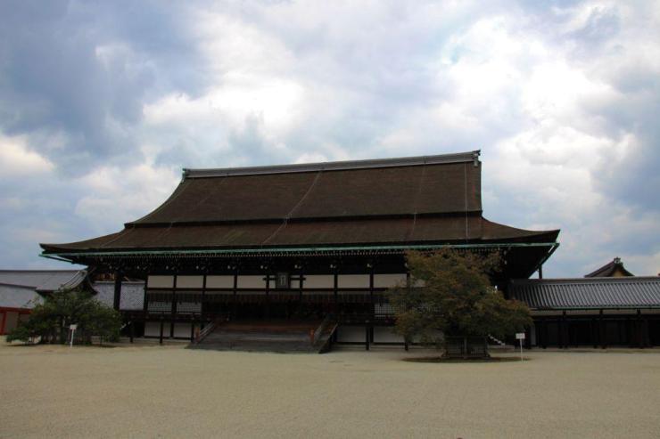 former-imperial-palace-14
