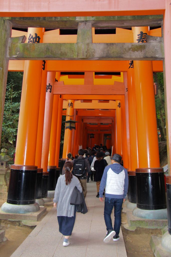 fushimi-inari-taisha-shrine-15