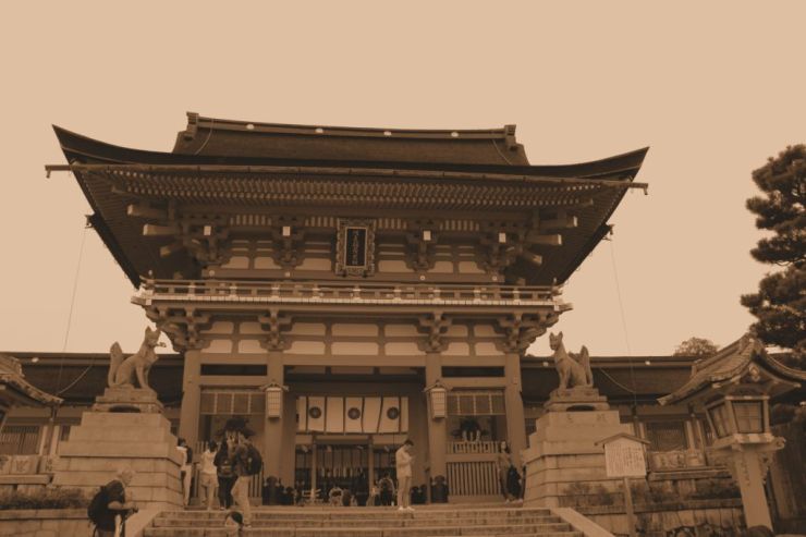 fushimi-inari-taisha-shrine-2