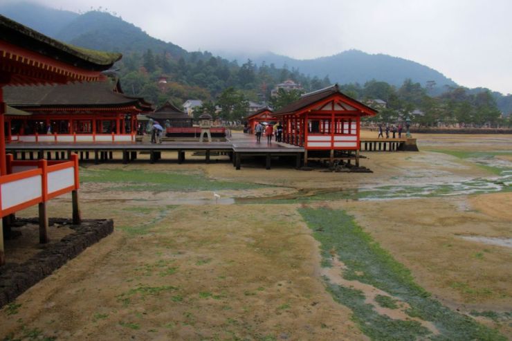 itsukushima-shrine-20