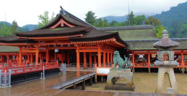 itsukushima-shrine-30