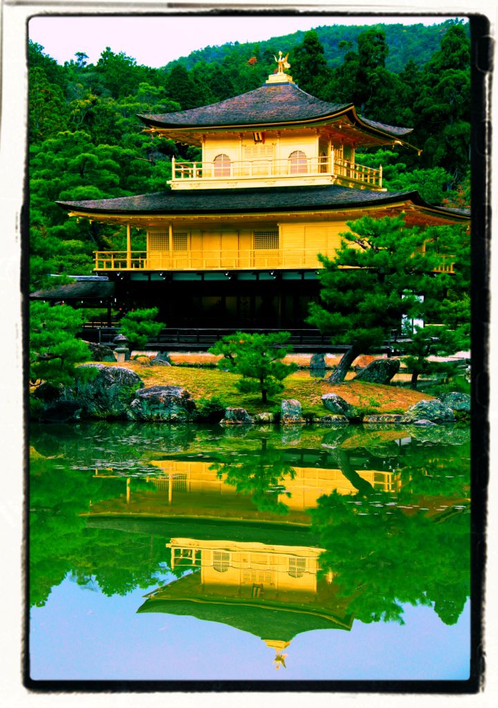 kinkaku-ji-temple-12