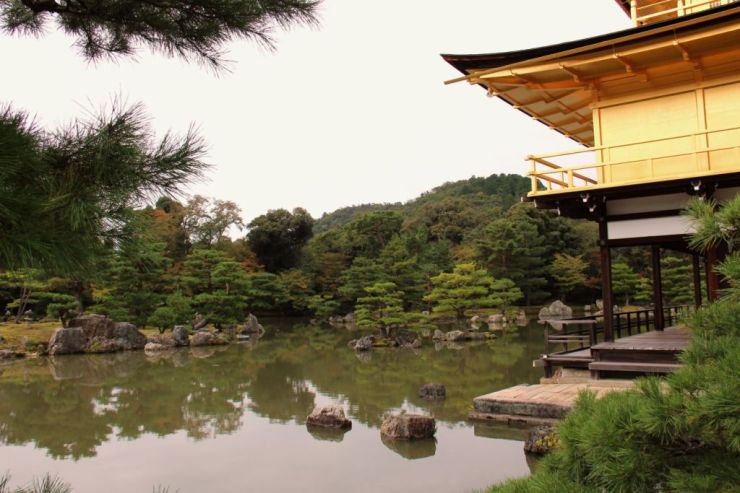 kinkaku-ji-temple-30