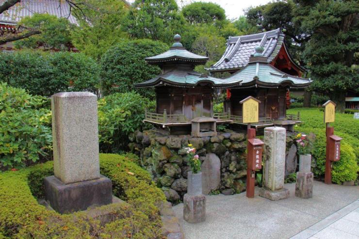 senso-ji-temple-23